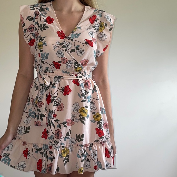 Floral wrap dress - Picture 4 of 4